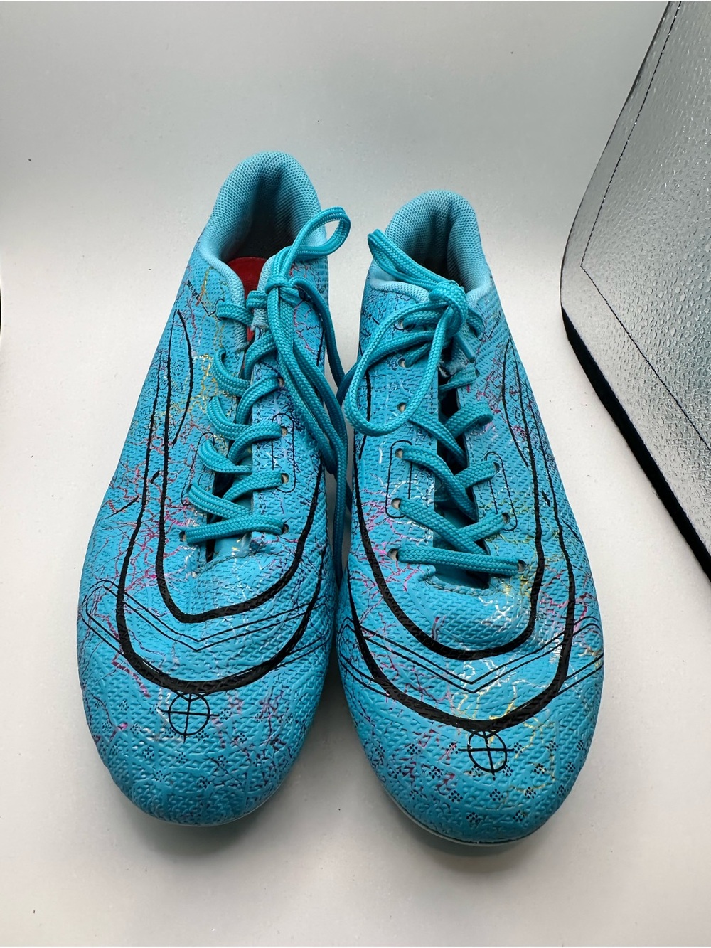 WEJIESS soccer cleats Turquoise with Black Graphic Accents